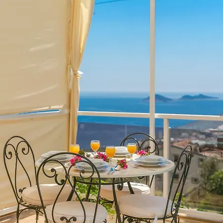 Βίλα Fora Kalkan